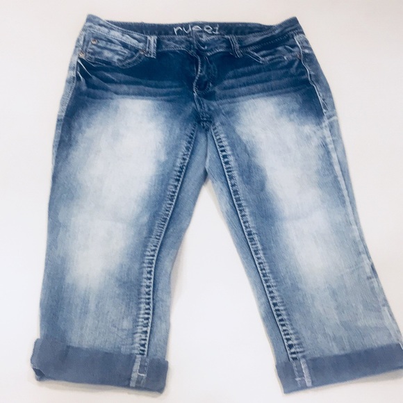 Rue 21 Crops 9/10 - Picture 7 of 7